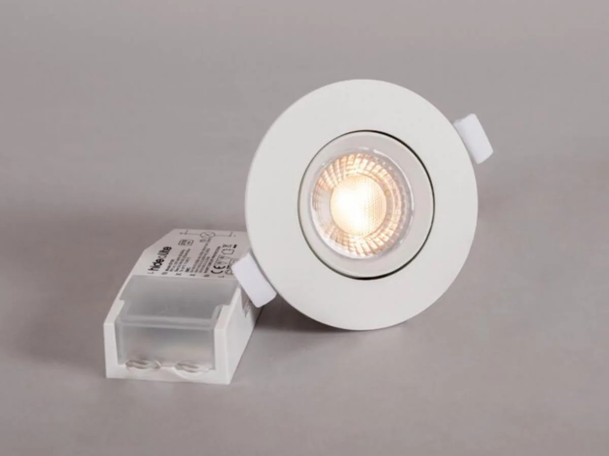 Alasvalo Comfort Twist Quick Ip44 470Lm 6,5W 2/3/4K Tilt Wh