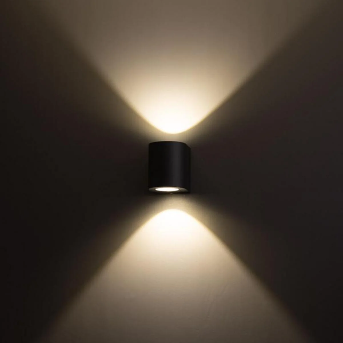 Seinä/Kattovalaisin Ulko Diva 2X5W Led Musta 3K
