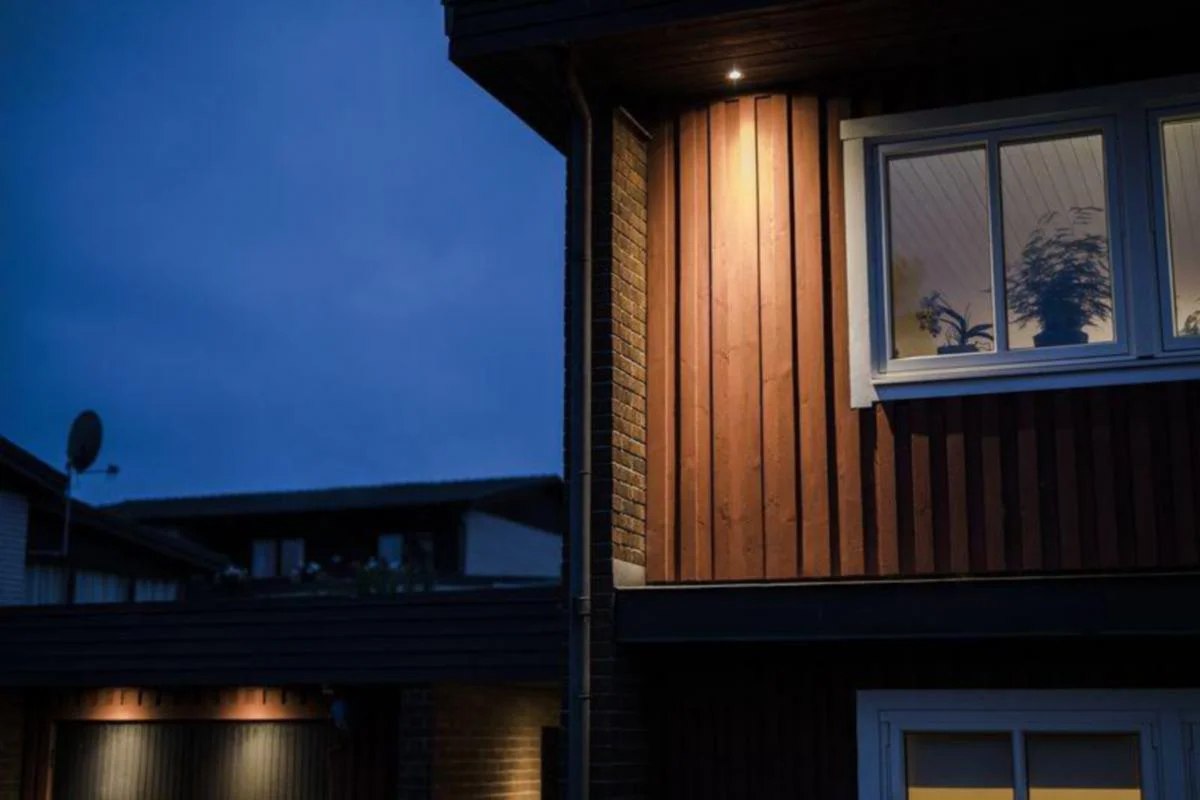 Kattovalaisin Hide A Lite Comfort Quick Outdoor Val Gu10