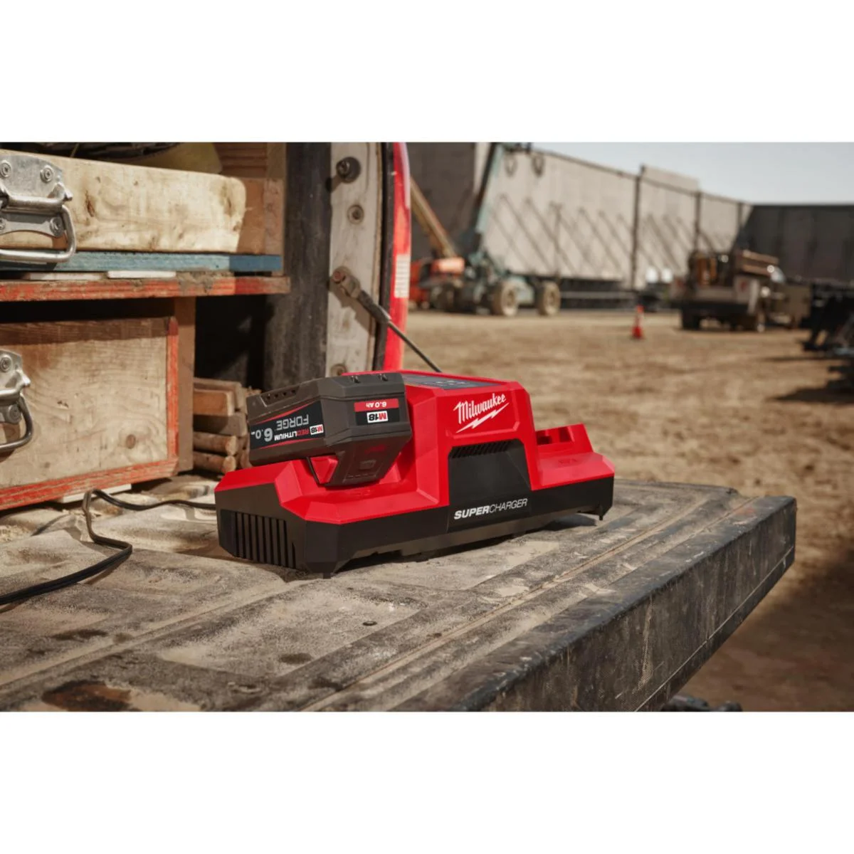 Pikalaturi Milwaukee  M18 Dbsc