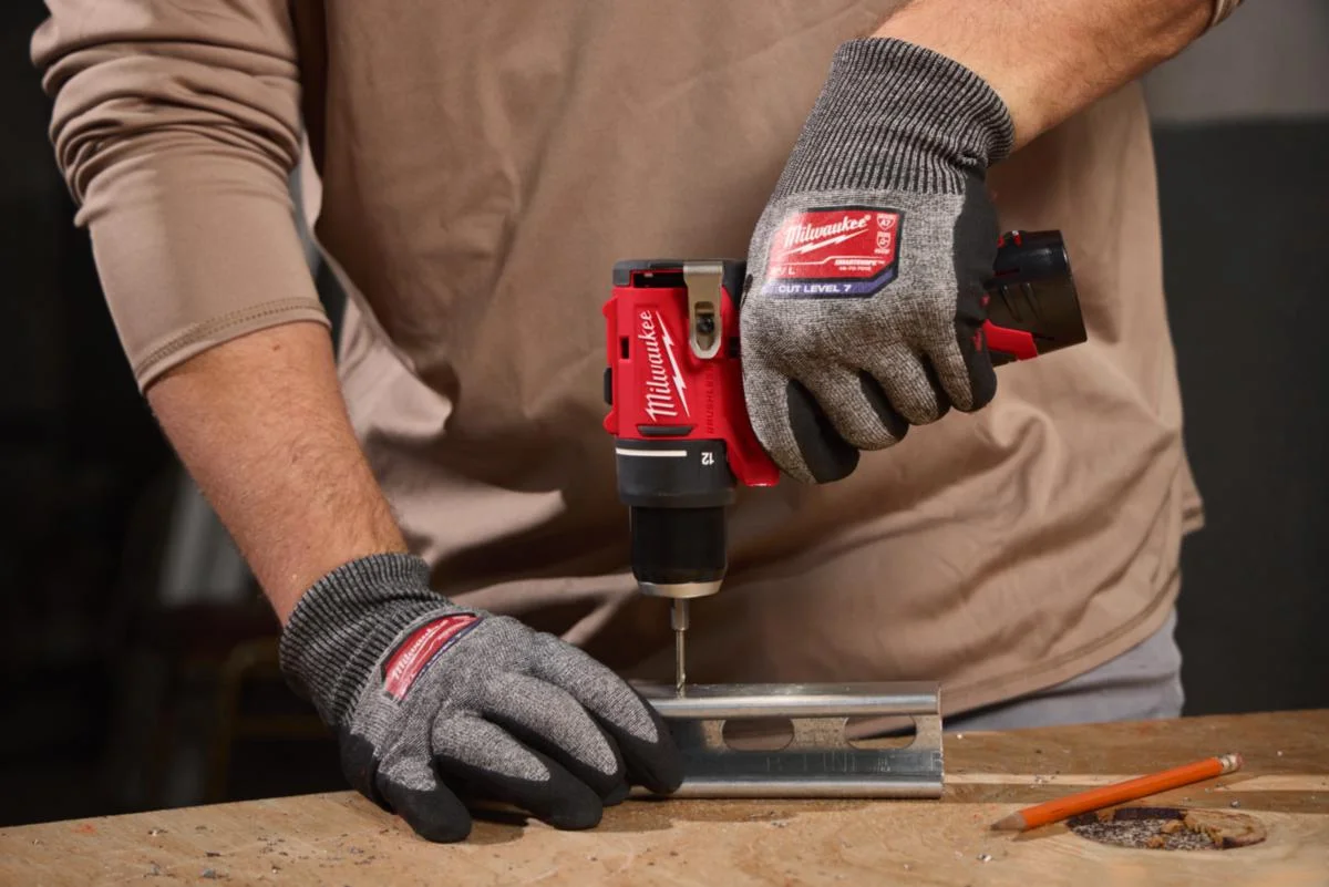 Akkuporakone Milwaukee M12 Blddrc-202C