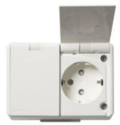 Pistorasia Elko Rs16 2S/16A/250V/Ip44 Upr Val